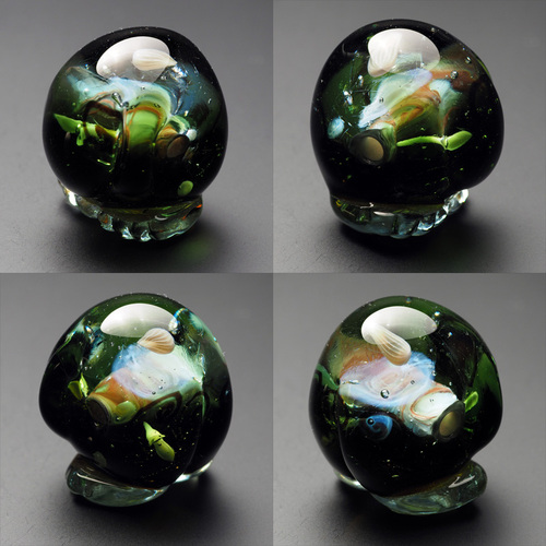 �y�^�l-�͂𗭂߂�-�z